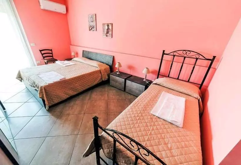 ベッドアンドブレックファースト Etna   Monte   Mojo