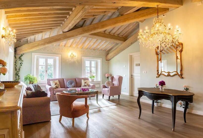 تختخواب و صبحانه Villa La Preziosa