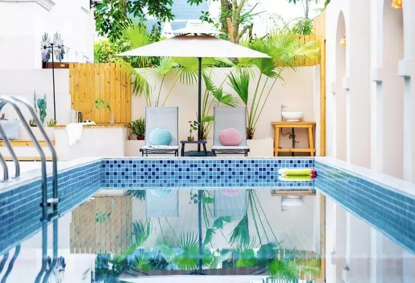 ホテル Beihai Silver Beach Yintai Time Seaview Villa