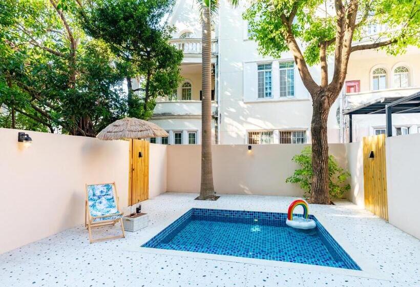 בית מלון כפרי Beihai Silver Beach Yintai Time Seaview Villa