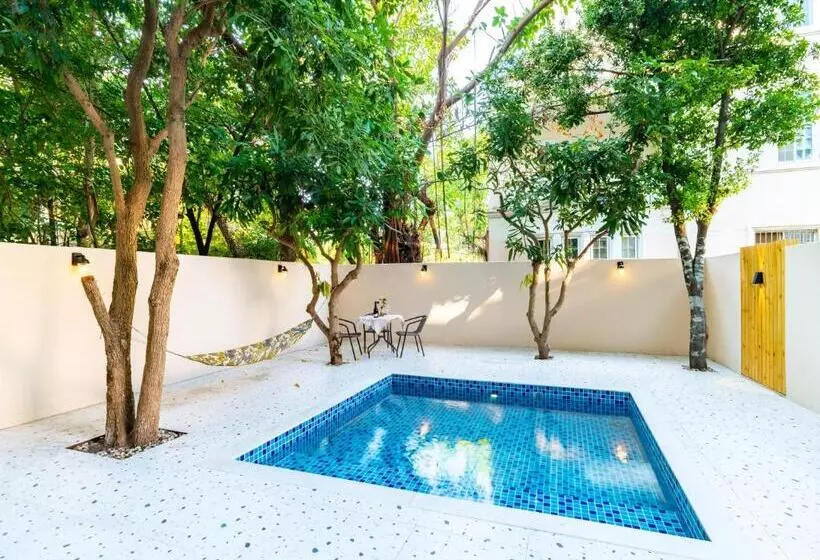 ホテル Beihai Silver Beach Yintai Time Seaview Villa