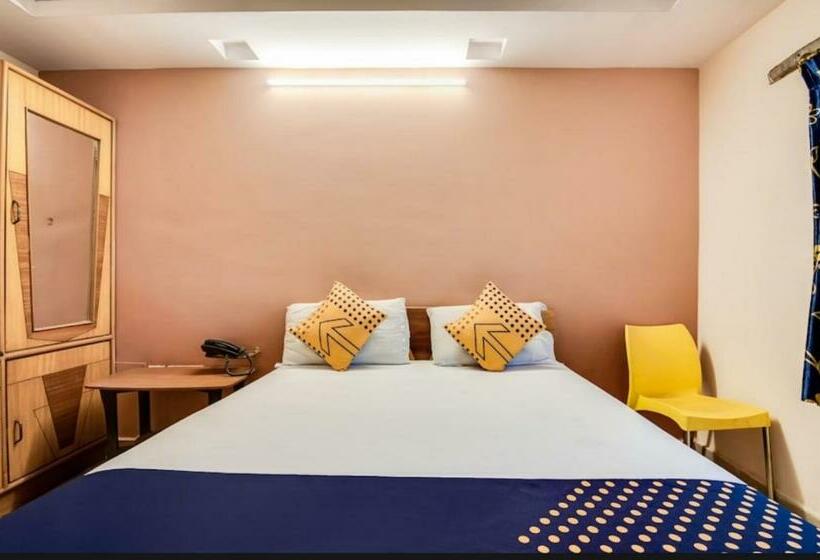 בית מלון כפרי Sri Ganesh Swathi Residency By Wb Inn