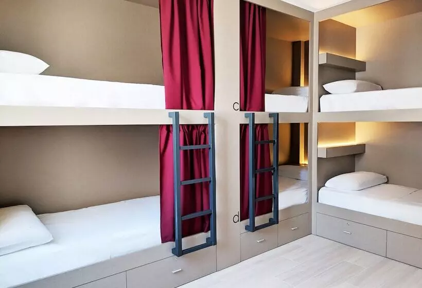 پانسیون Broz Hostel