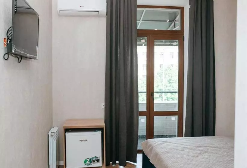 هاستل Home Aparts