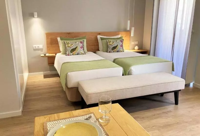 Cardeal Suites & Apartments