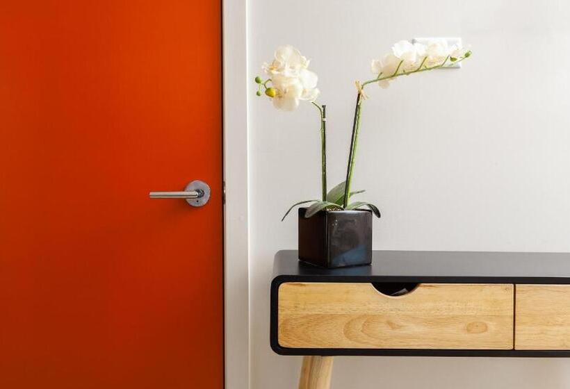 호텔 4411 Inn & Suites