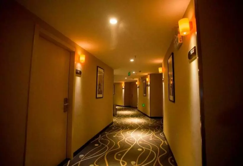 ホテル 7days Premium Xiamen Airport Dianqian Subway Station Branch