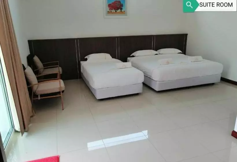 هتل D View Holiday Home