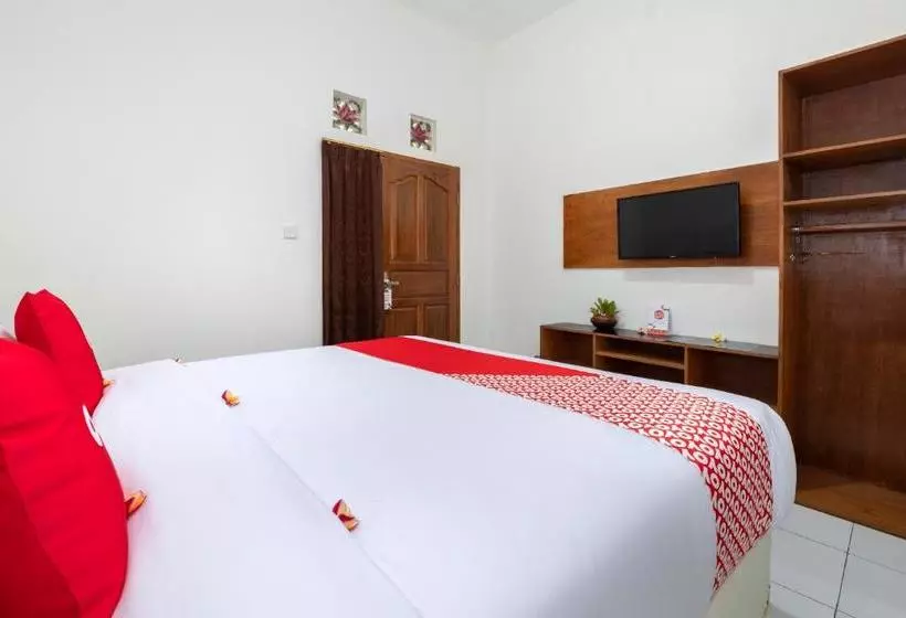 ホテル Oyo 3776 Sondara Guest House