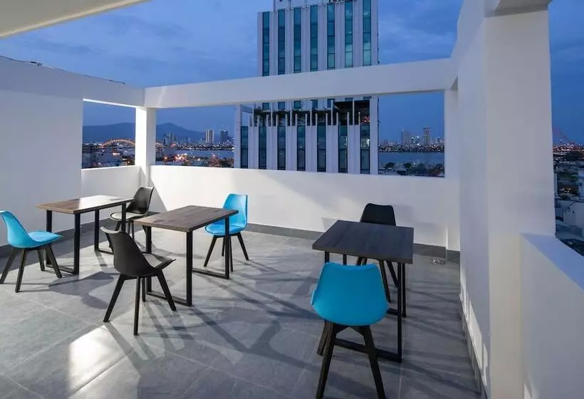 Tiditel Hotel And Apartment