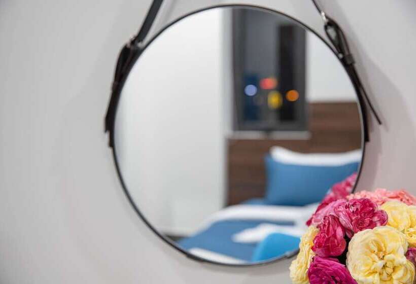 Tiditel Hotel And Apartment