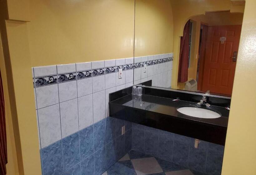 מוטל Sunrise Inn