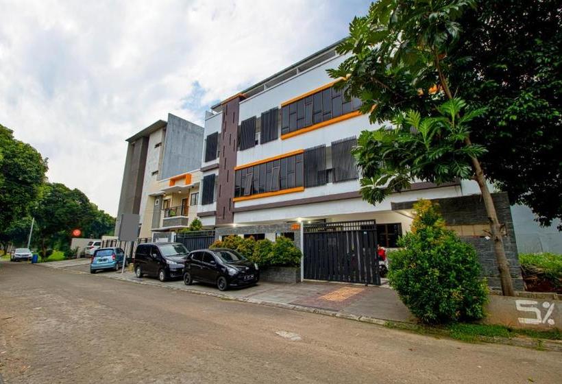 פנסיון Aira Rooms Anggrek Serat Bsd