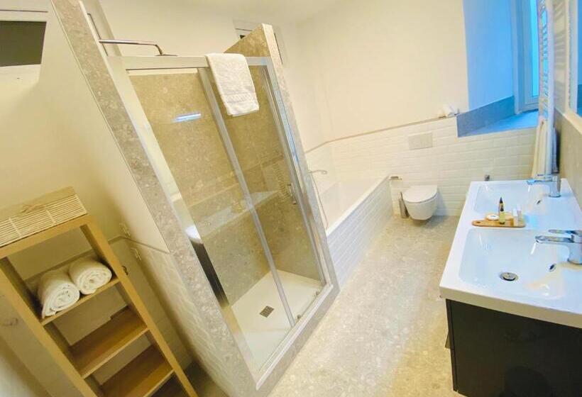 پانسیون Crops City Stay