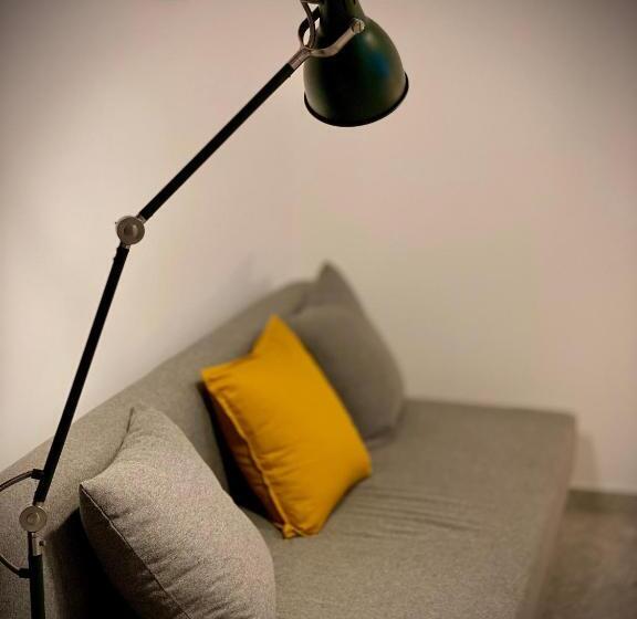 پانسیون Crops City Stay