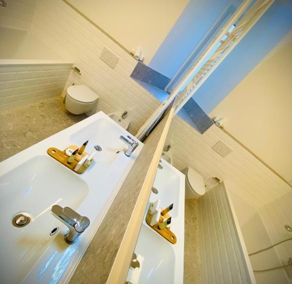 پانسیون Crops City Stay