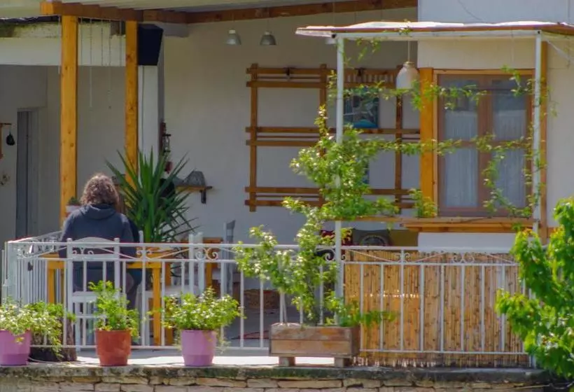 ペンション Tearra Guesthouse