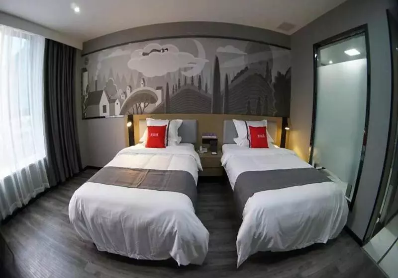 Thank Inn Chain Hotel Mianyang Santai Chengbei Bus Station
