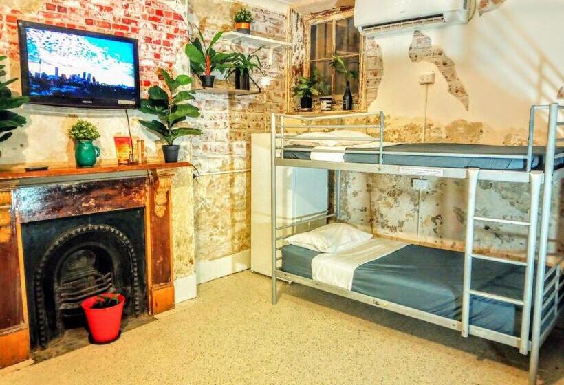 הוסטל Zen Harmony House Sydney