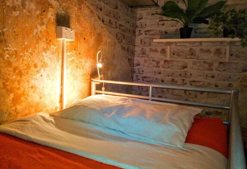 הוסטל Zen Harmony House Sydney