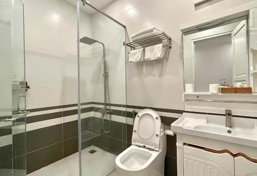 Amora Hotel & Apartment