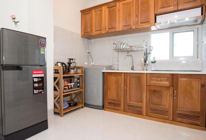 Amora Hotel & Apartment