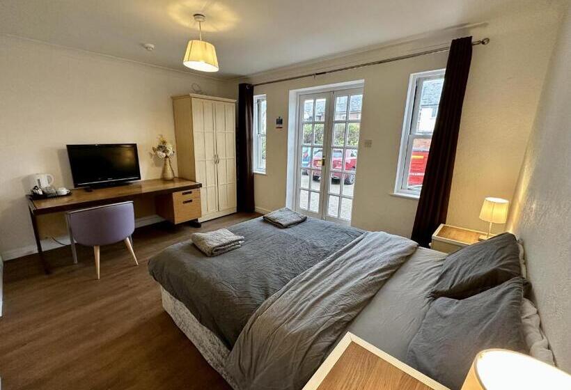 تختخواب و صبحانه Traveller S Choice Ipswich