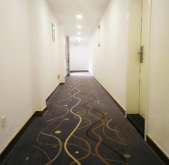 Hotel 7days Inn Jingdezhen New Plant Ceramics Institute