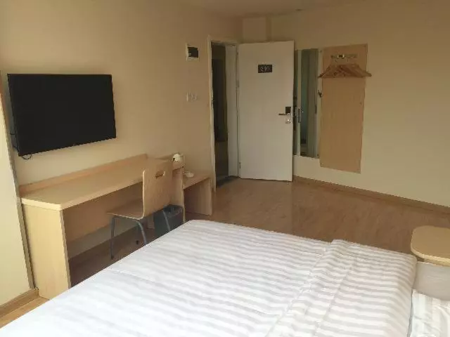 ホテル 7 Days Inn Kaifeng Train Station