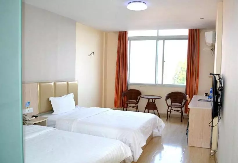 هتل 7days Inn Xinyang Minquan Road Minqiao