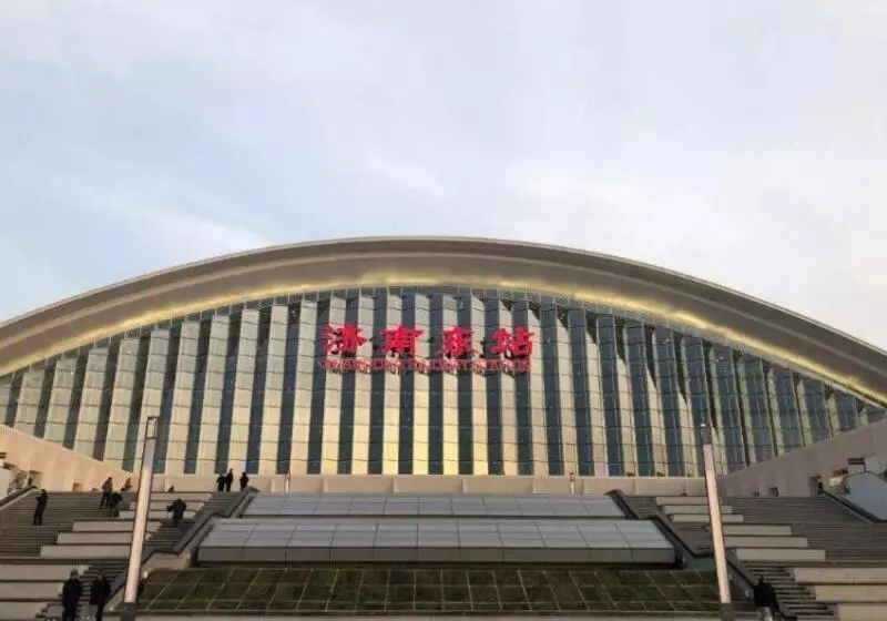 ホテル 7days Premium Ji`nan Luokou Clothing City Wuying Hill North Road