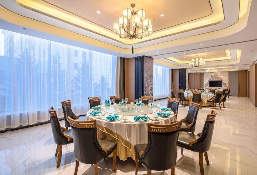 Hotel Hampton By Hilton Changchun Ziyou Road