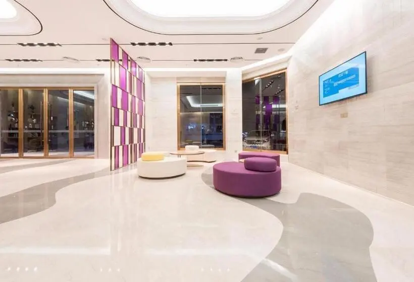 Lavande Hotel Heyuan Dongyuan