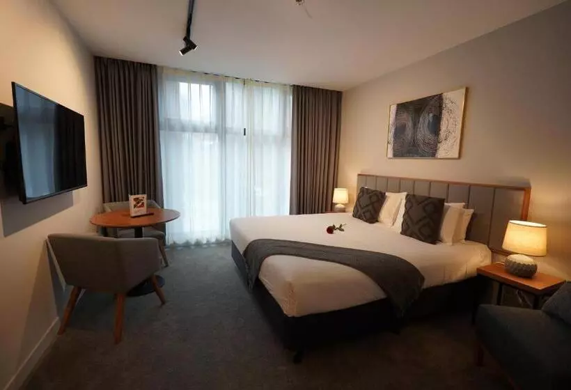 Clarion Apartments South Melbourne