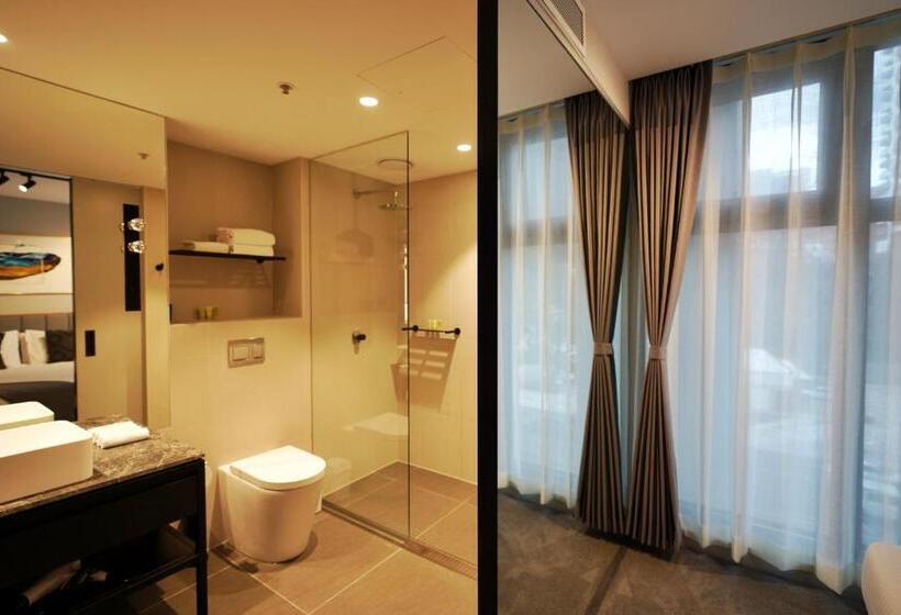 Clarion Apartments South Melbourne