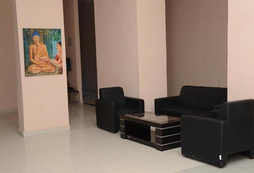 هتل Namastay Welcome Home  Gaya