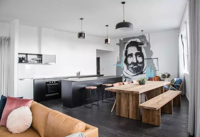 Hotelli Change Overnight