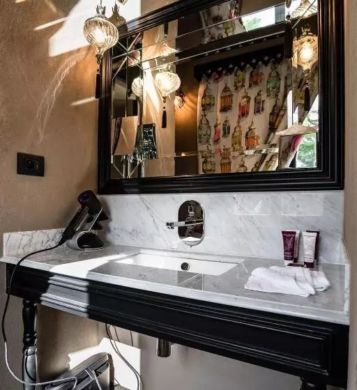 Hotel Château De Maubreuil