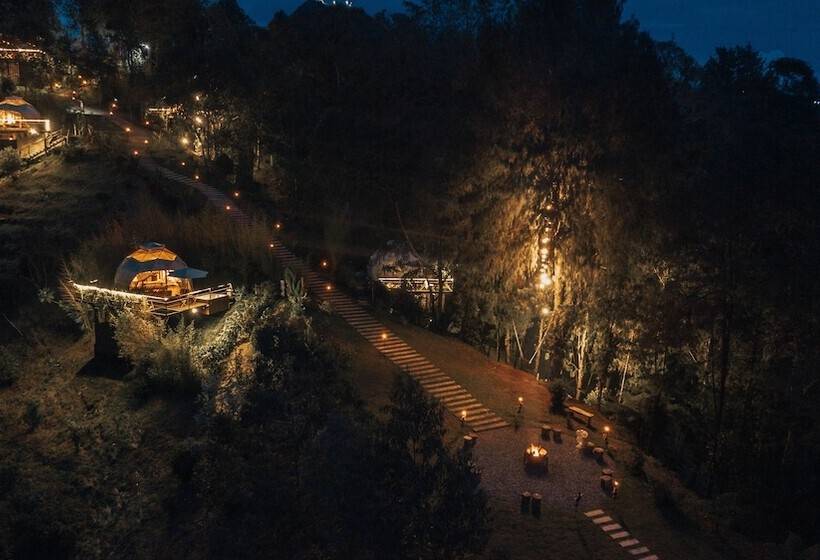 בית מלון כפרי Domus Glamping Guatapé