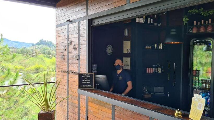 בית מלון כפרי Domus Glamping Guatapé