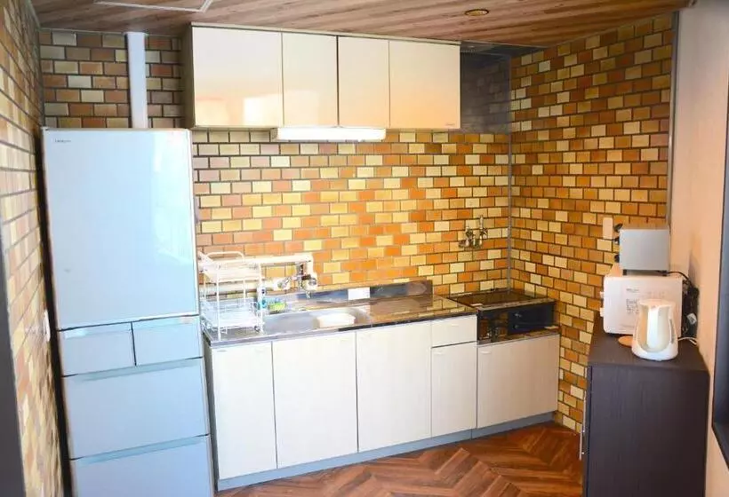 Economy Hotel Upashi