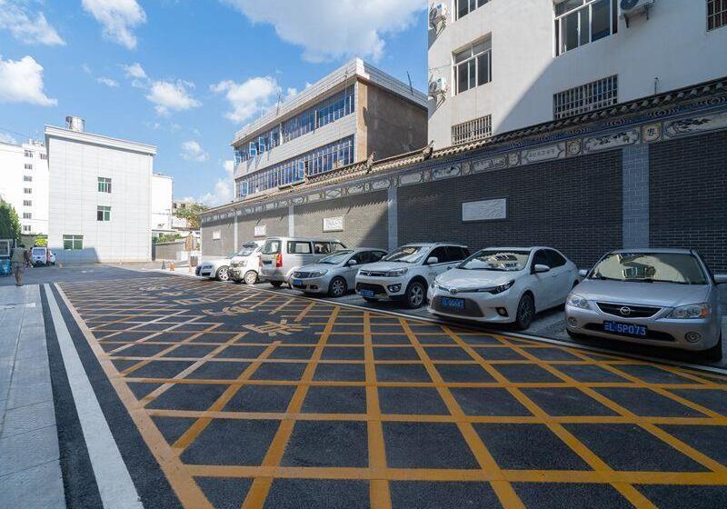 호텔 Greentree Eastern Dali Railway Station