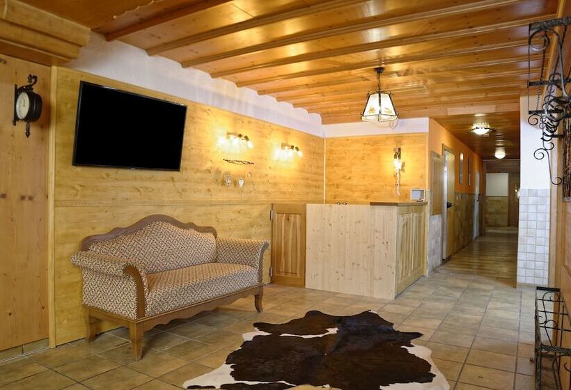 Hotel Das Gästehaus Unt  Am See