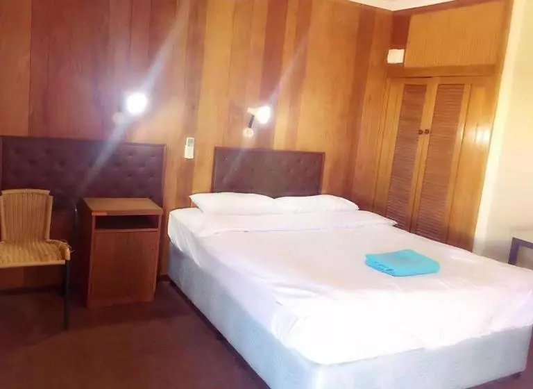 ホテル Meekatharra