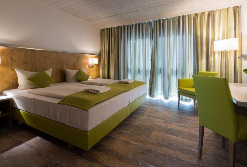 Отель Oho Rooms Herrenberg Digital Access Only