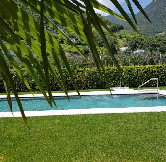 ホテル Pension Gartscheid