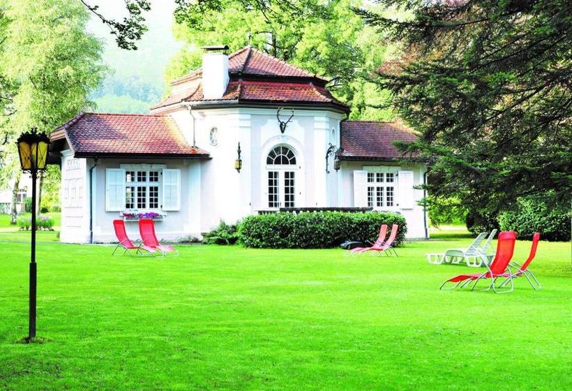 Schloss Kurhotel Strobl