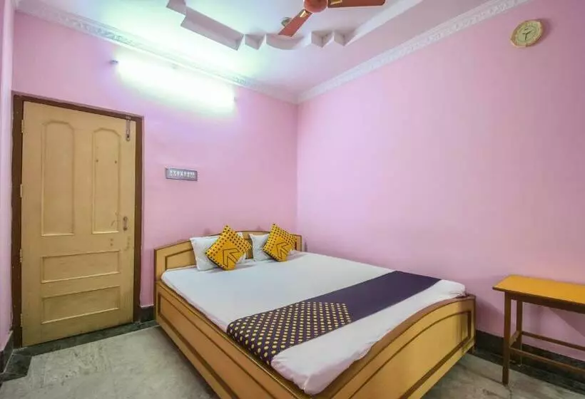 Spot On Hotel Rajamahal