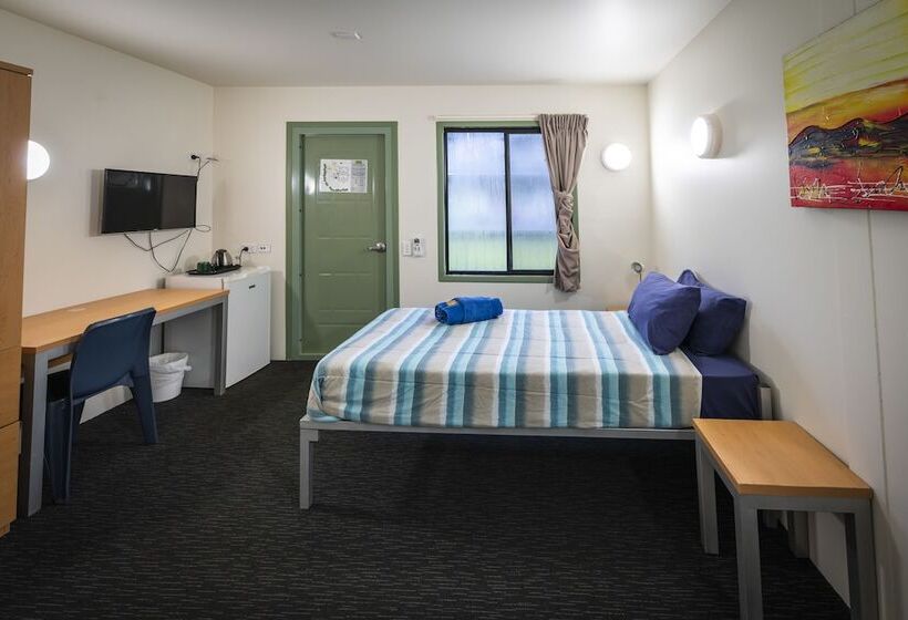 בית מלון כפרי Victoria Accommodation Village