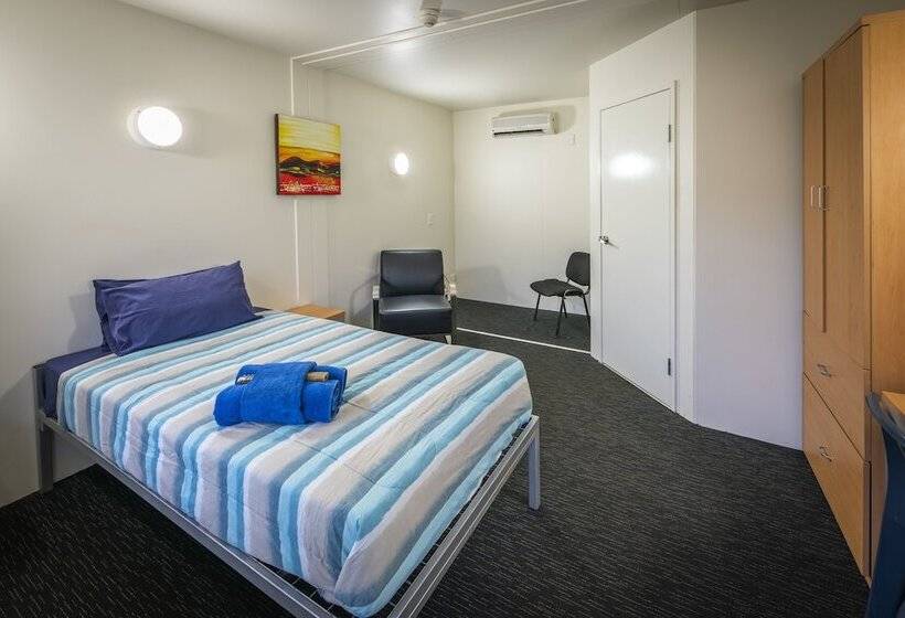 בית מלון כפרי Victoria Accommodation Village